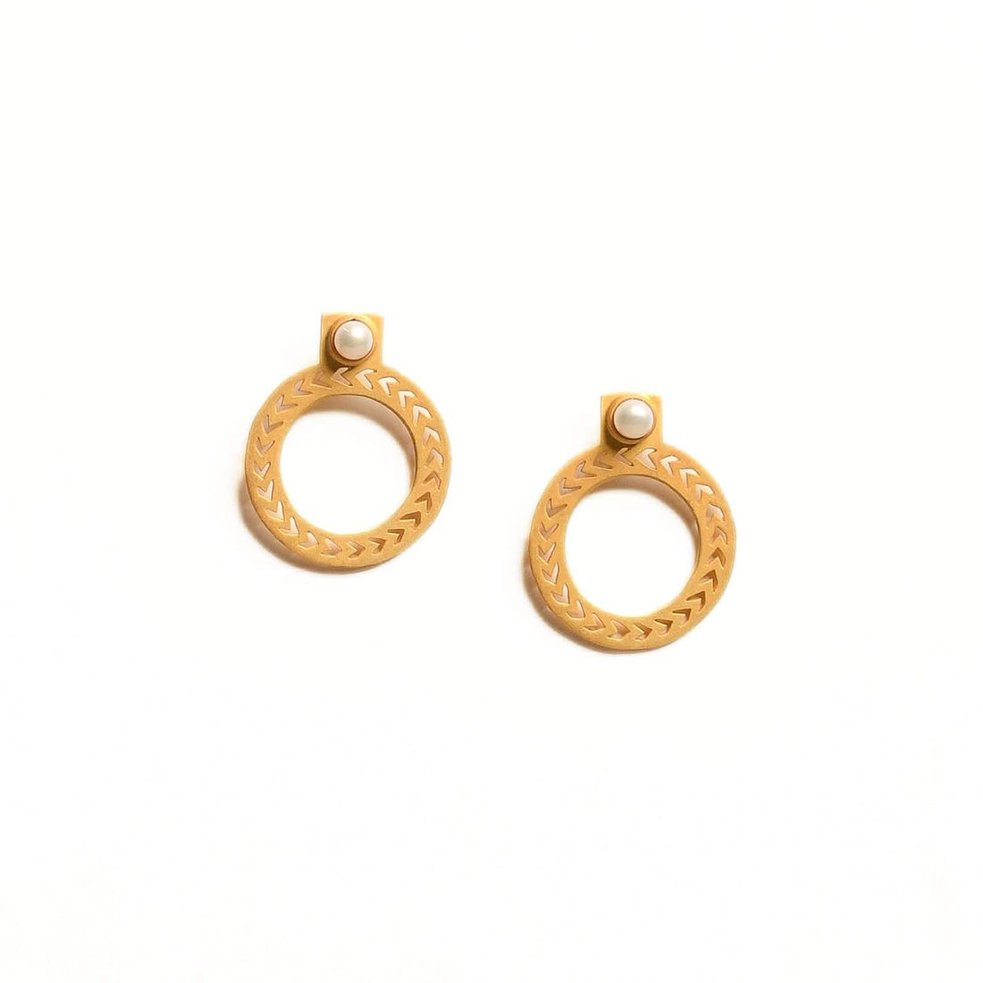 El Kawthar Hoops- Gold platted silver with pearls