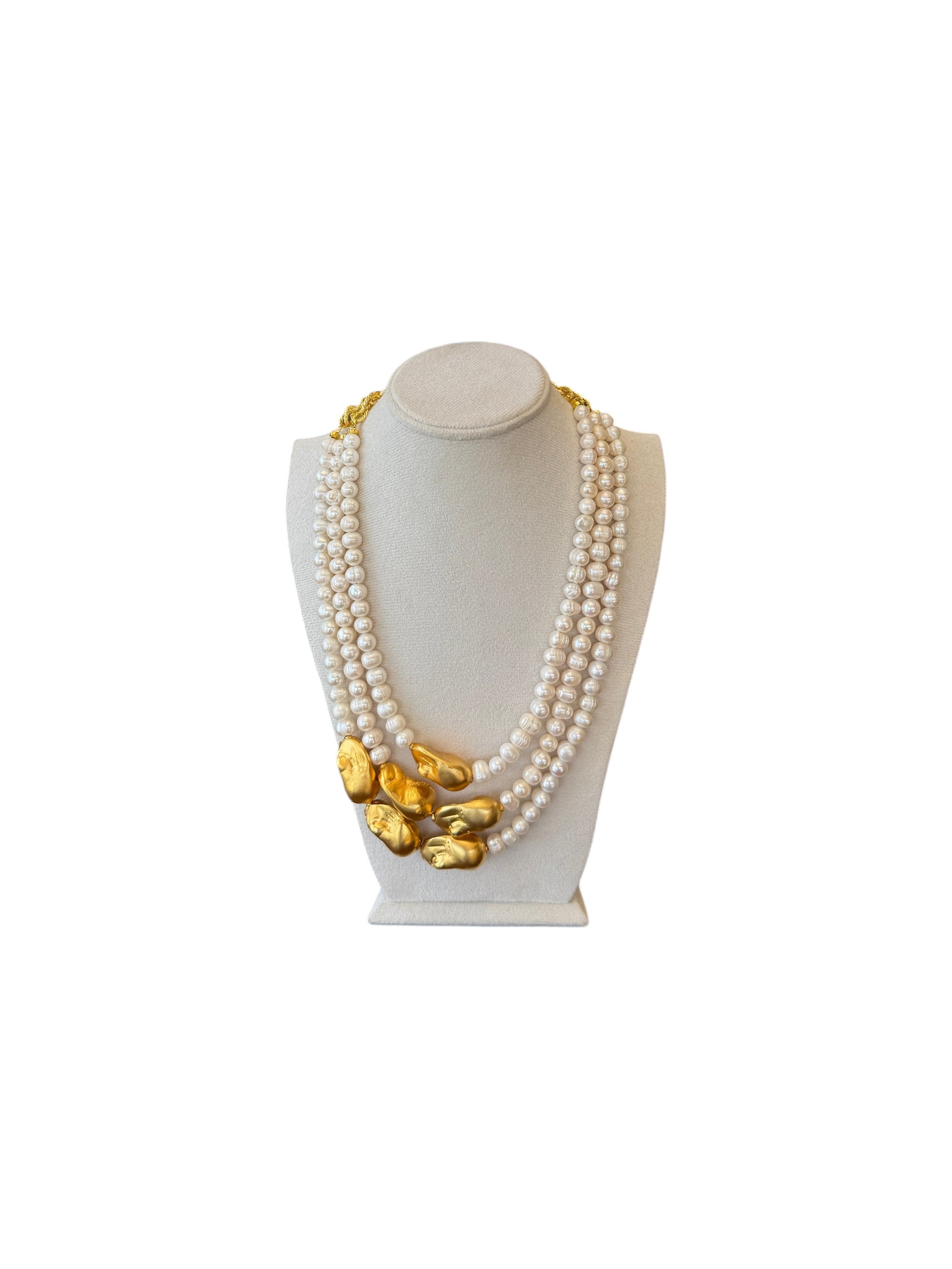 Golden Pearls Necklace