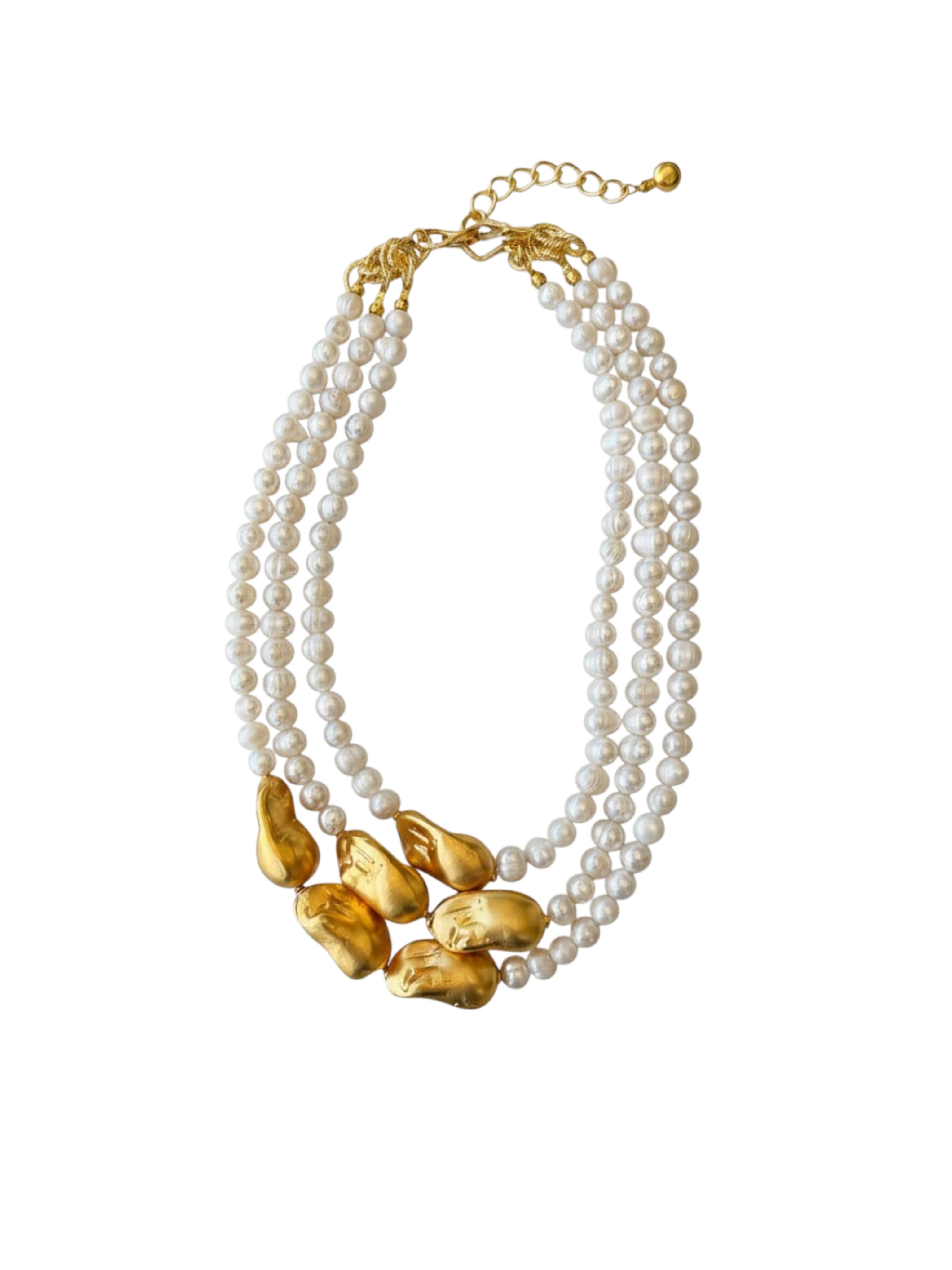 Golden Pearls Necklace
