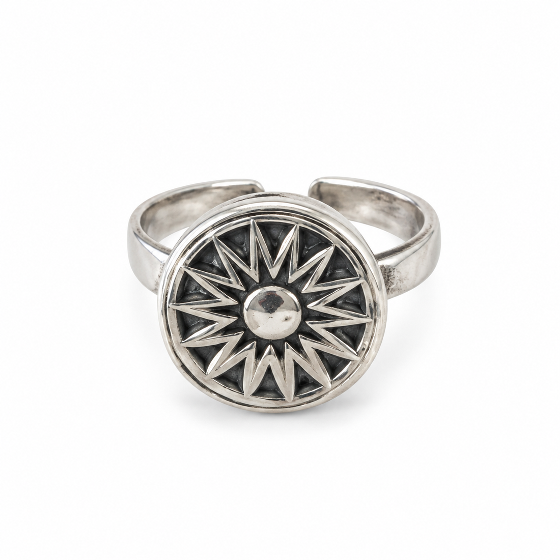 Silver Sun Ring | خاتم فضة على شكل الشمس