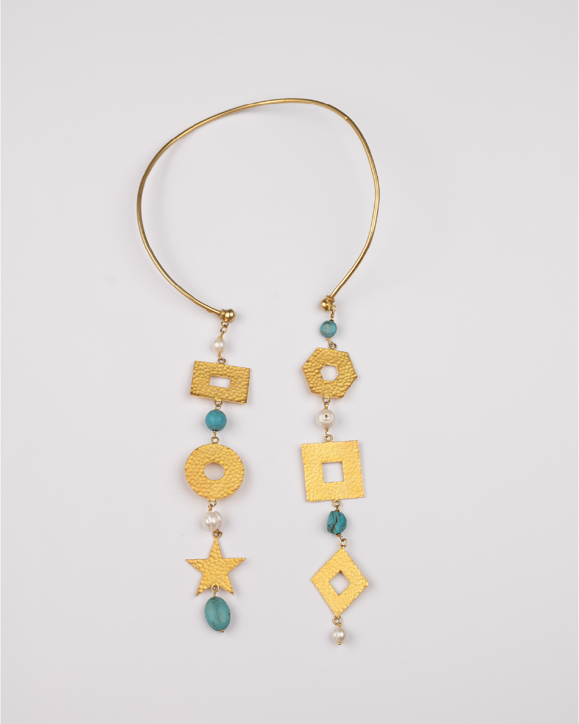 El Kawthar Necklace in Pearls and Farouz
