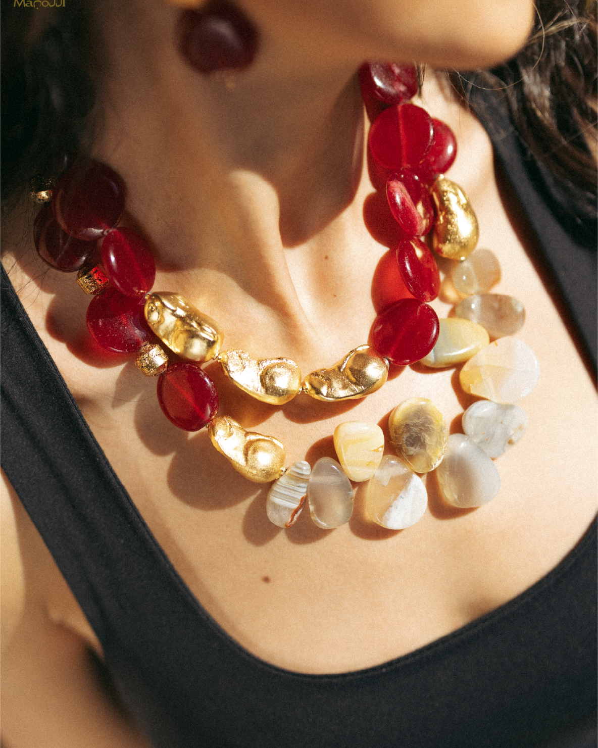 Beige and Red Agate Necklace