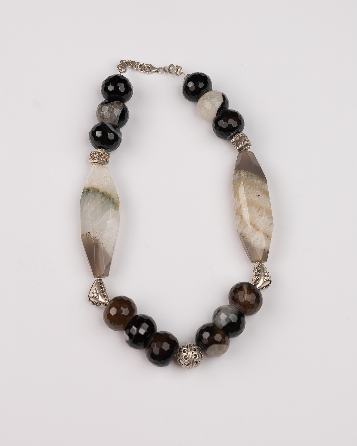 Harmonia Noir Necklace